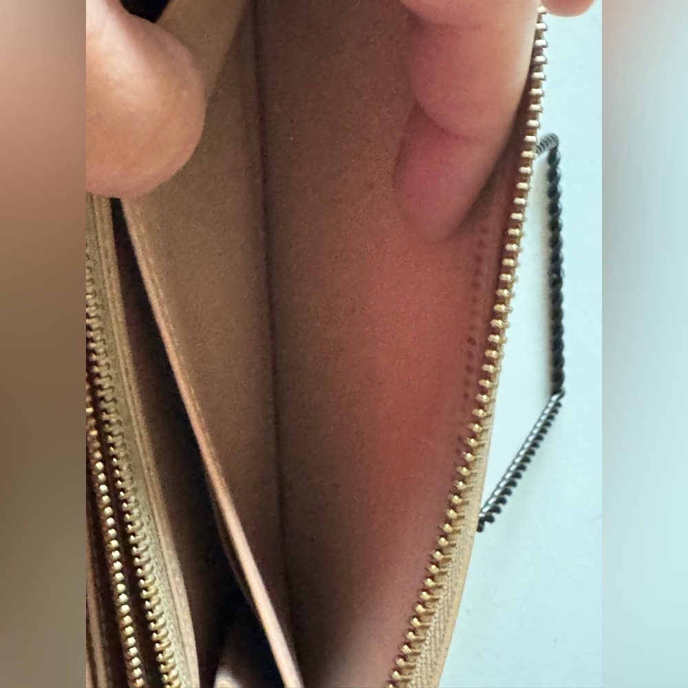 LOUIS VUITTON Zippy Wallet Vernis Noisette - Picture 7 of 12